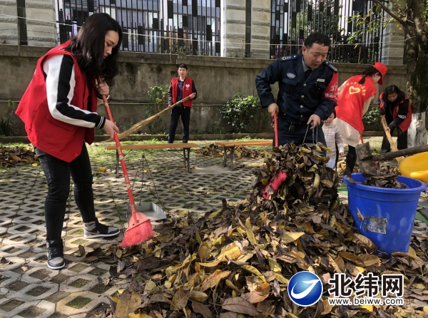 小区环境越来越好 爱护环境成共识